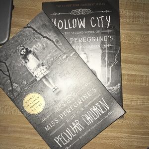 Miss Peregrines Home For Peculiar Children 1&2